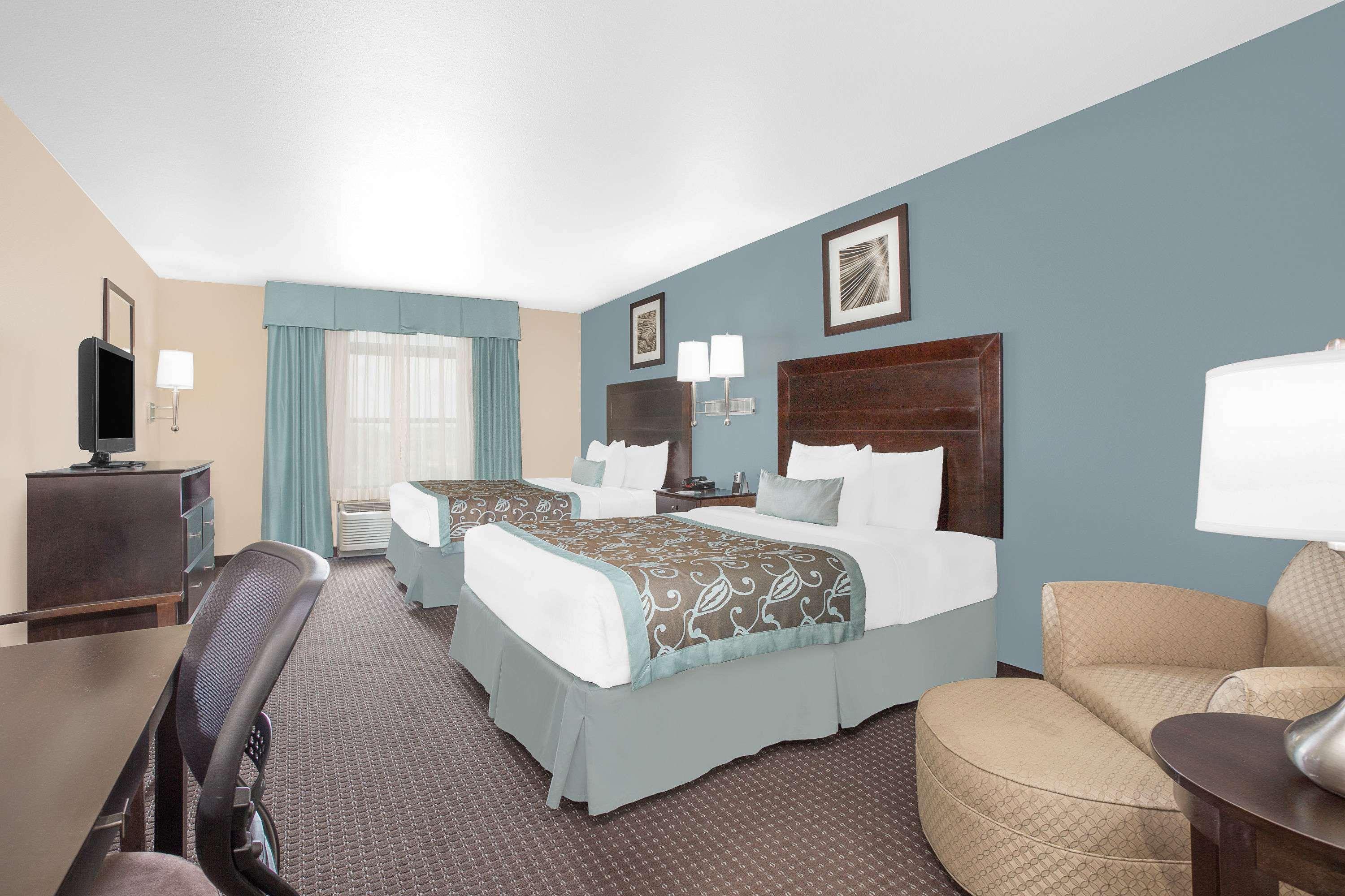 Holiday Inn Express - Gulfport Beach By Ihg Экстерьер фото